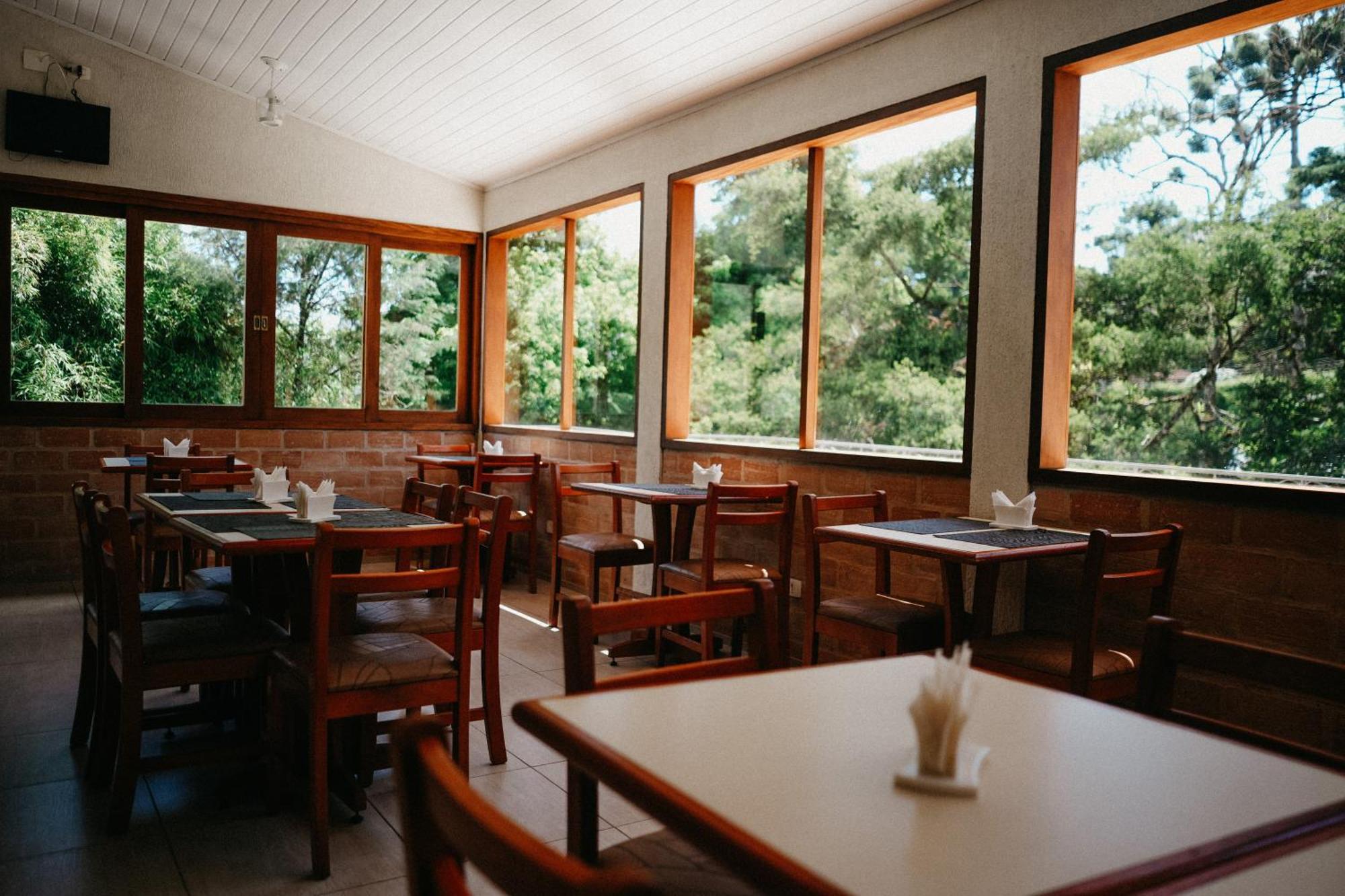 Hotel Vill' Agi Campos do Jordao Exterior photo