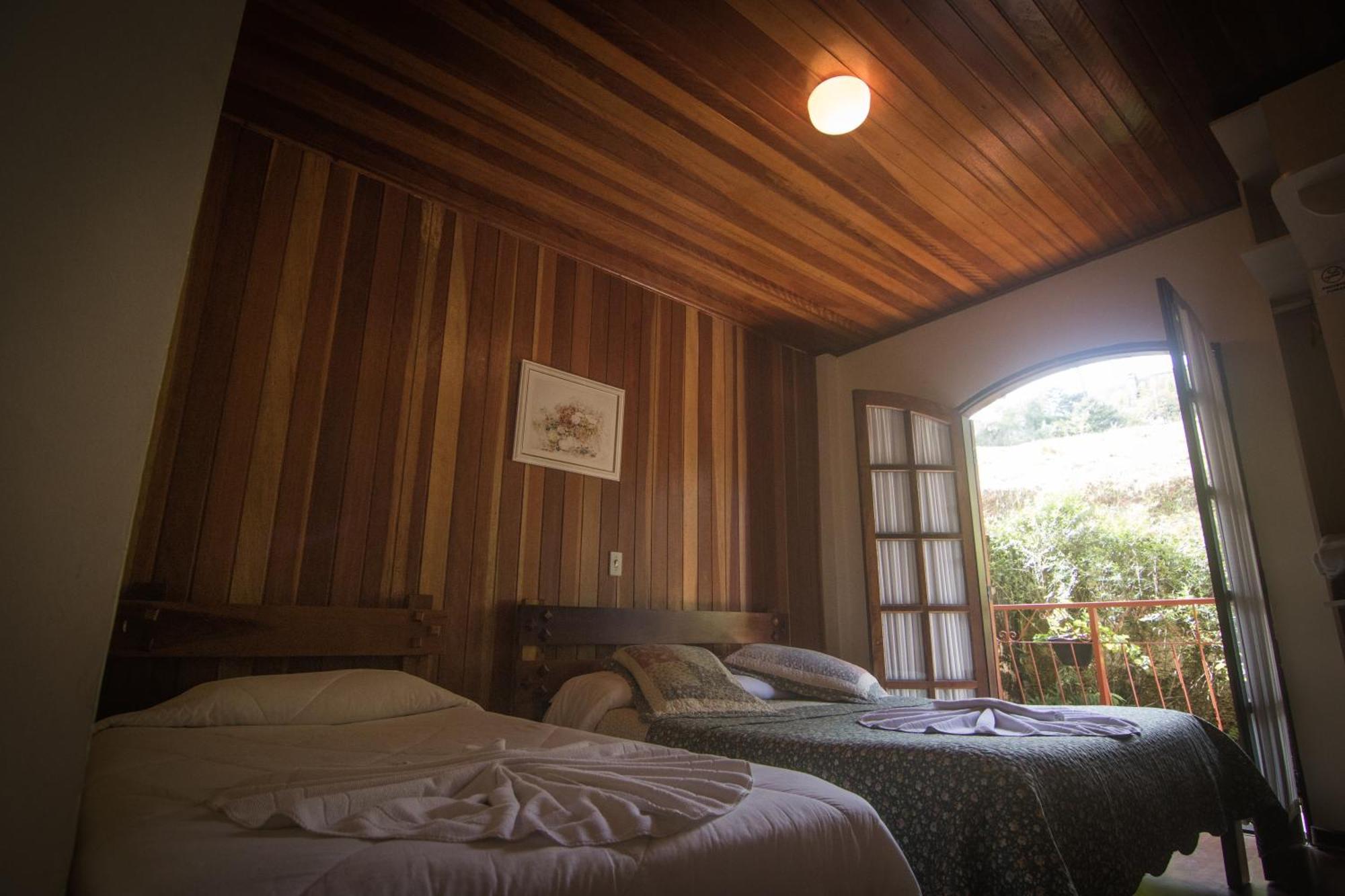 Hotel Vill' Agi Campos do Jordao Exterior photo